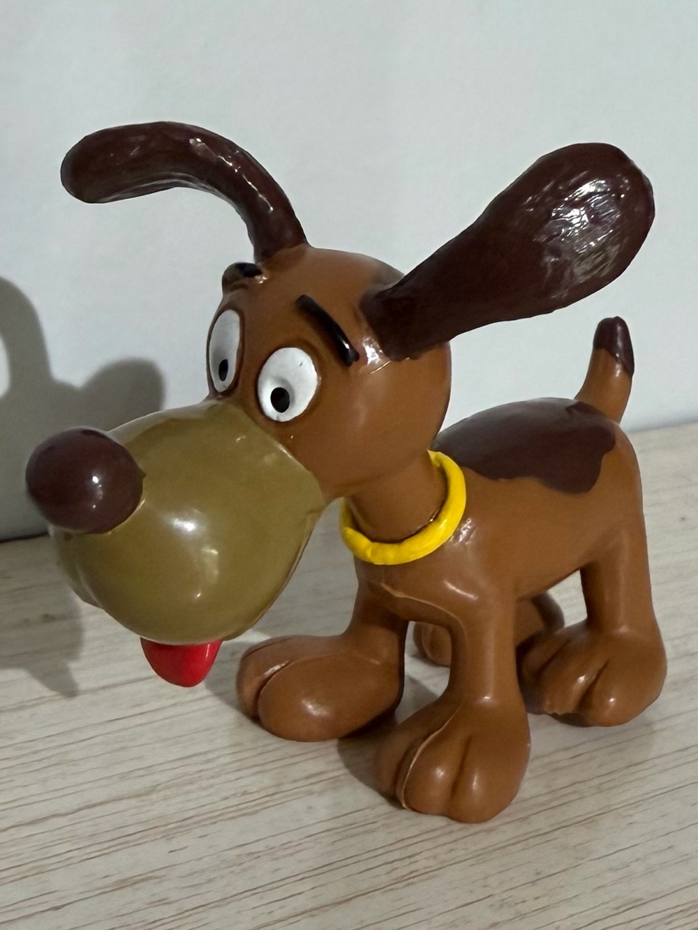 Vintage Smurf Brown Puppy Dog PVC Figurine 1980